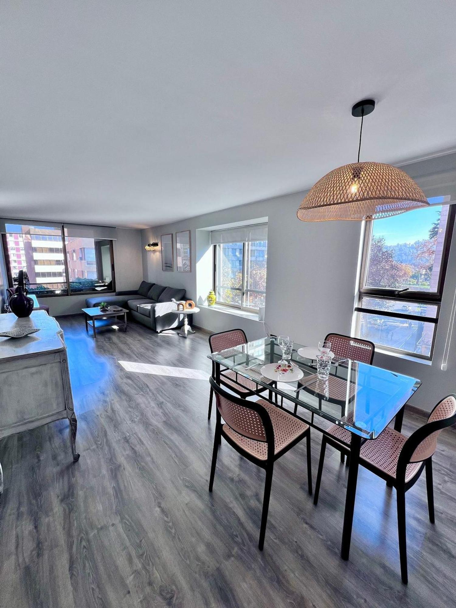 Apartment Costanera 106 Santiago